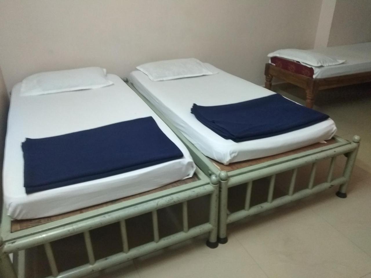 Apoorva Residency Hotel Bangalore Exterior foto