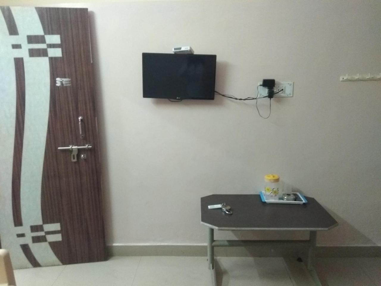 Apoorva Residency Hotel Bangalore Exterior foto